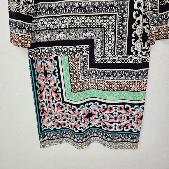 Tiana B. Dress Multicolor Geometric Print Keyhole Neck Shift Sz M Artsy - Picture 3 of 10